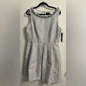NWT. Tahari Silver Textured Fit & Flare Dress with Pockets, 12